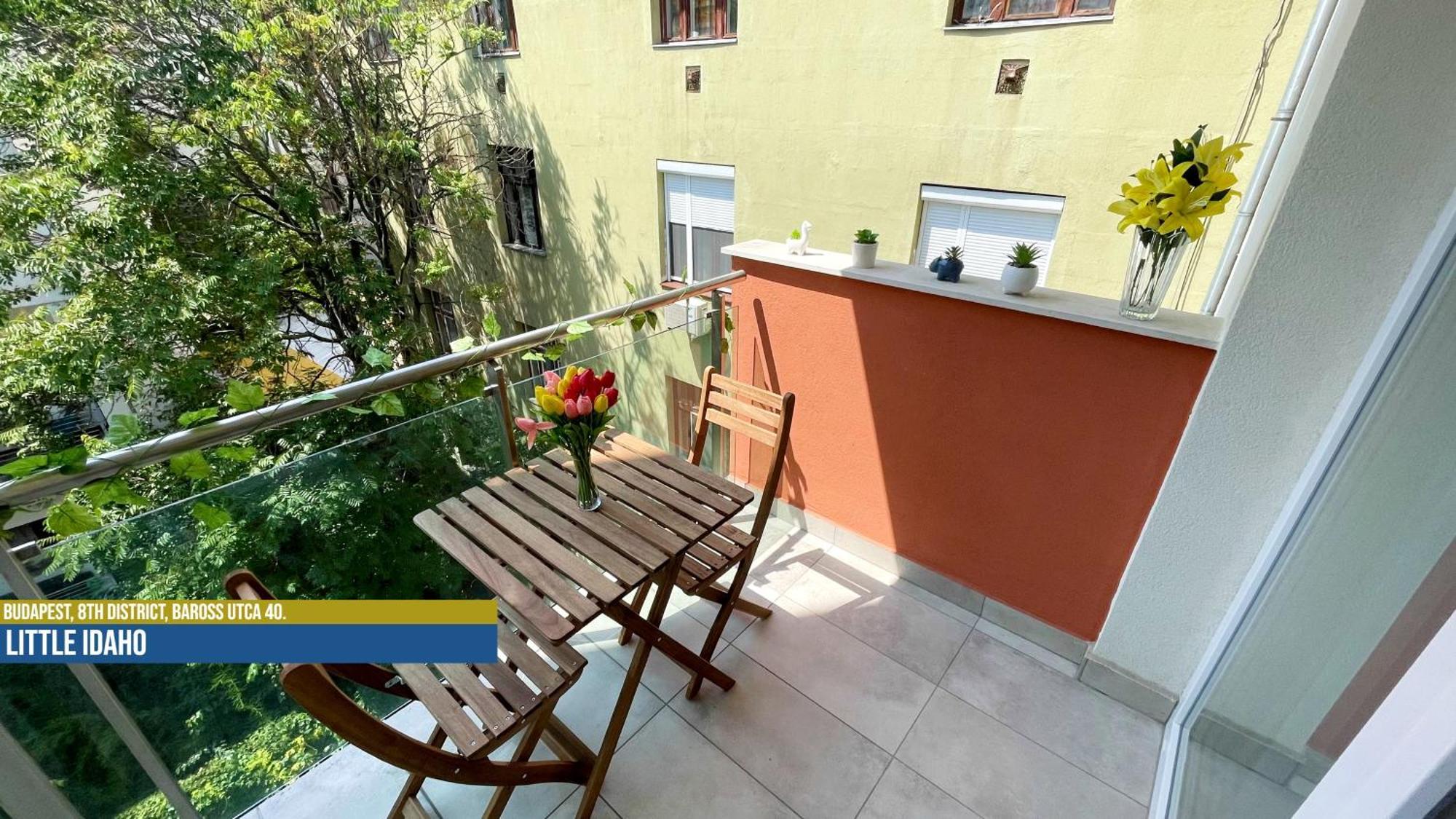 Little Americas North West Apartments Budapest Ngoại thất bức ảnh
